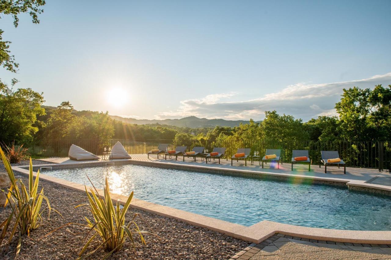 Luxury Villa Santa Cruz With Xl Pool And Jacuzzi Potpićan Extérieur photo